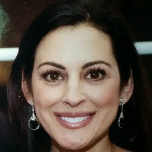 Meet your Posher, Gina